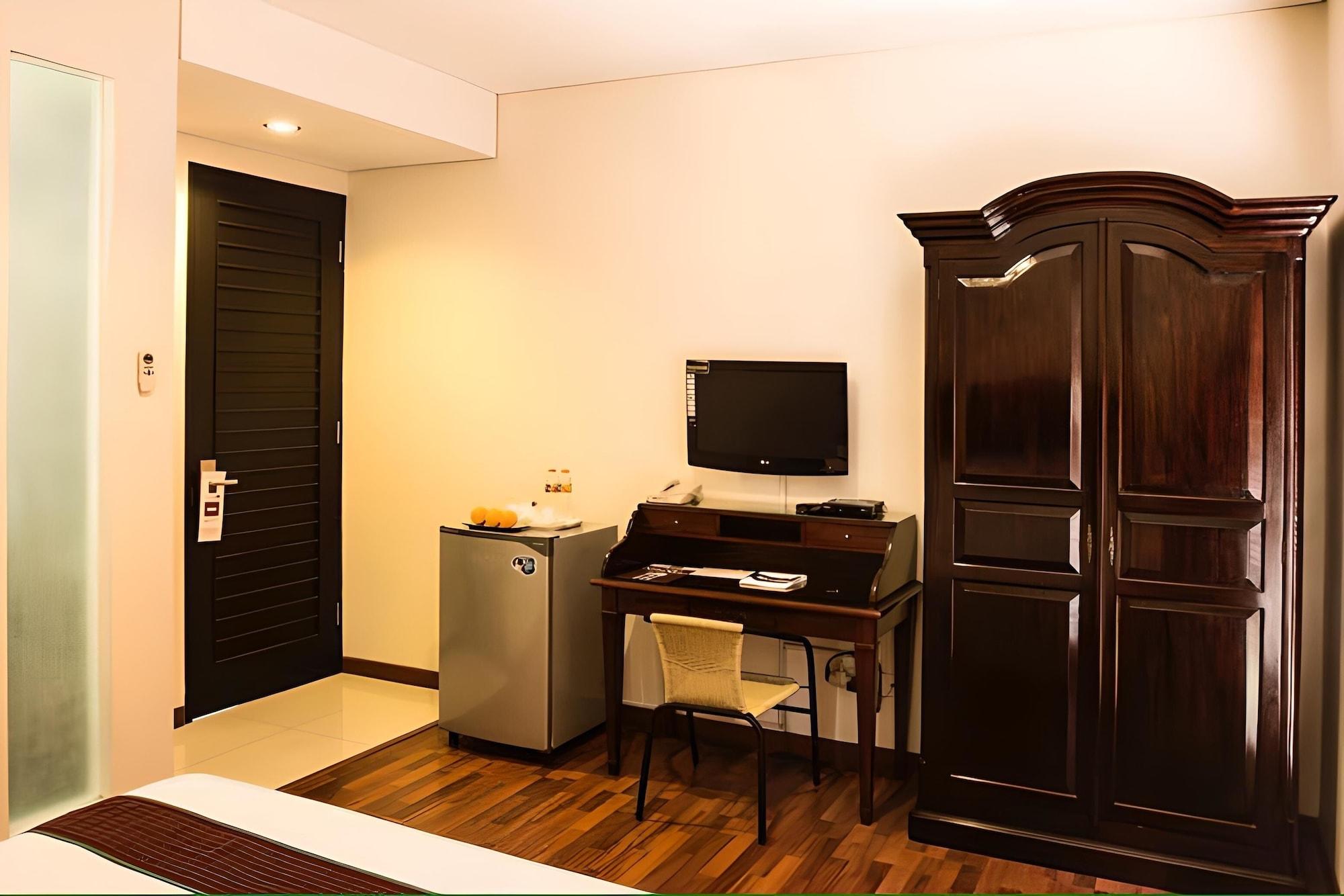 Arimbi Pejaten Suites Jakarta Luaran gambar