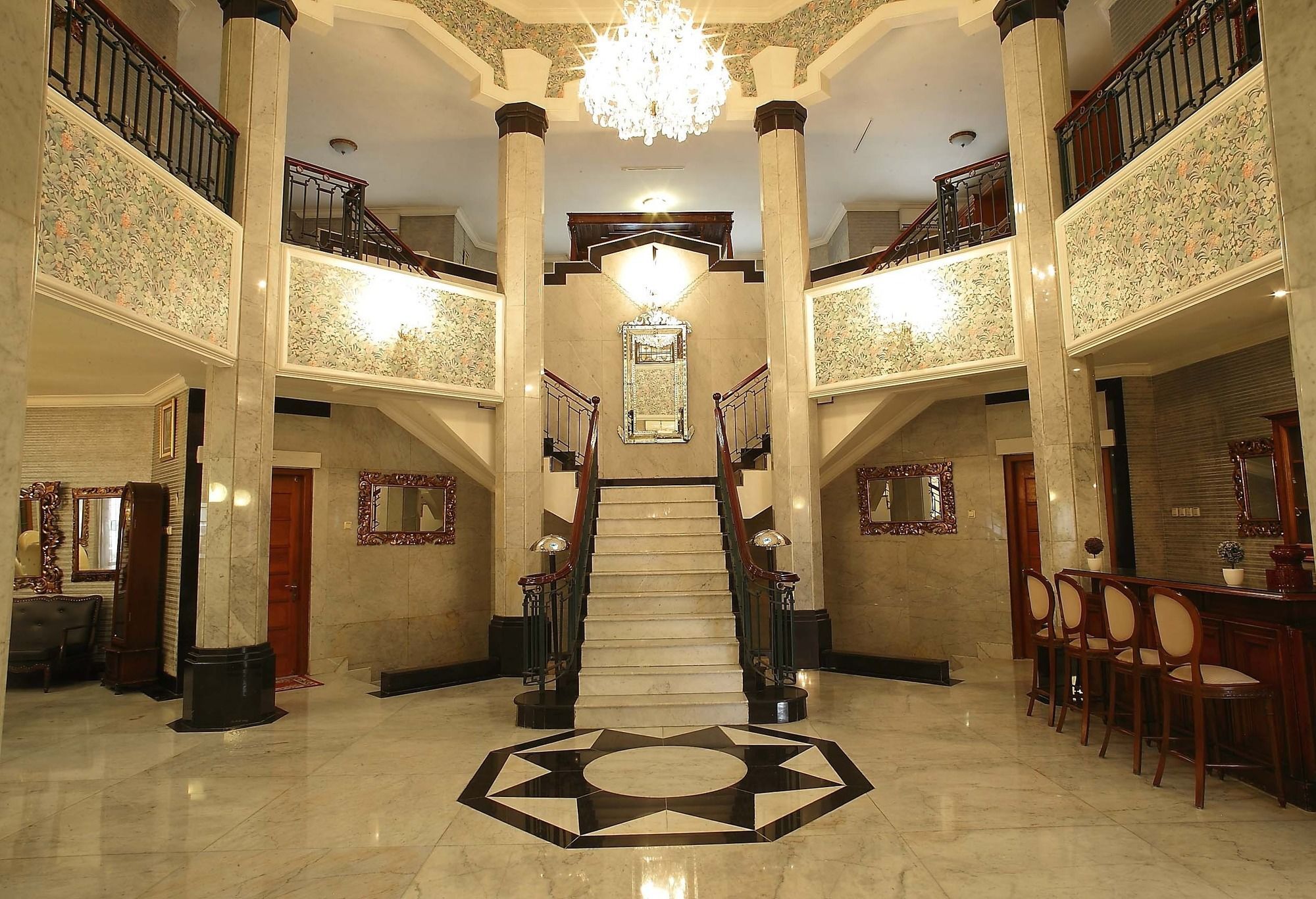 Arimbi Pejaten Suites Jakarta Luaran gambar